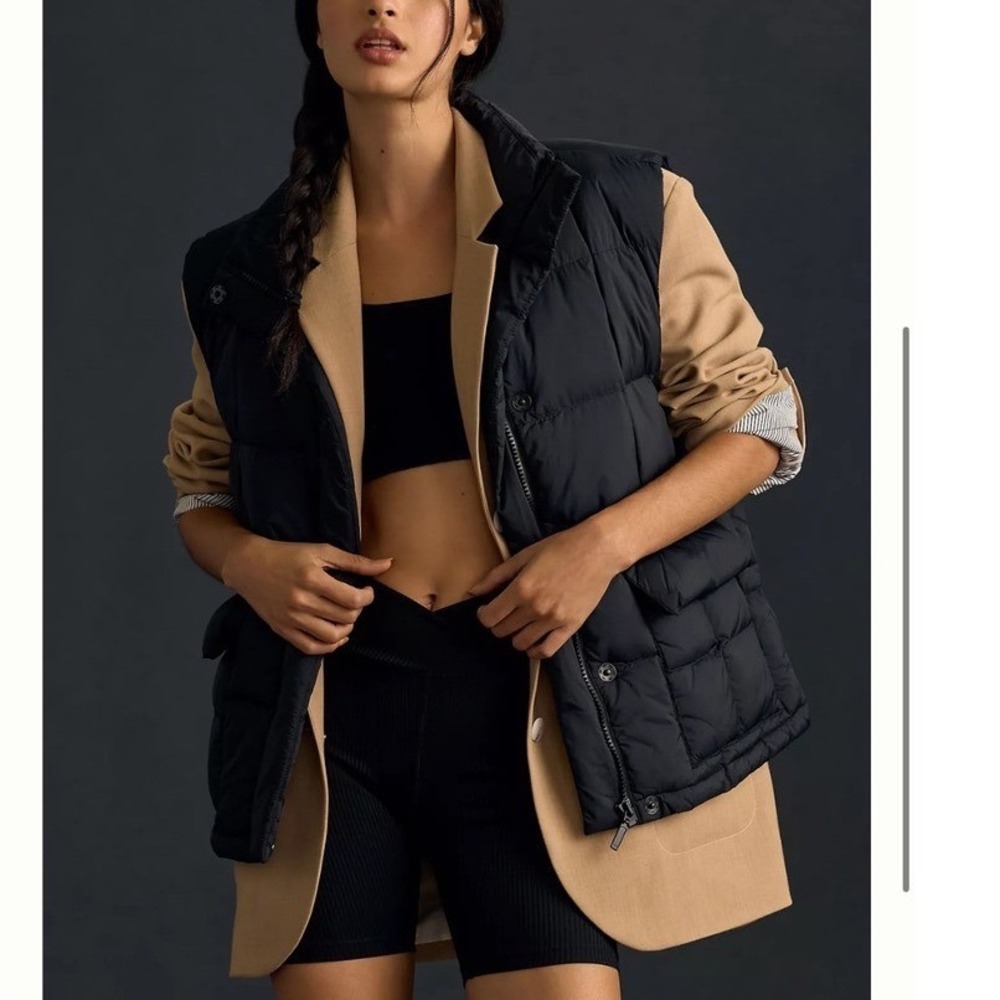 BEYOND YOGA Black Oversized Puffer‎ Vest Size Medium